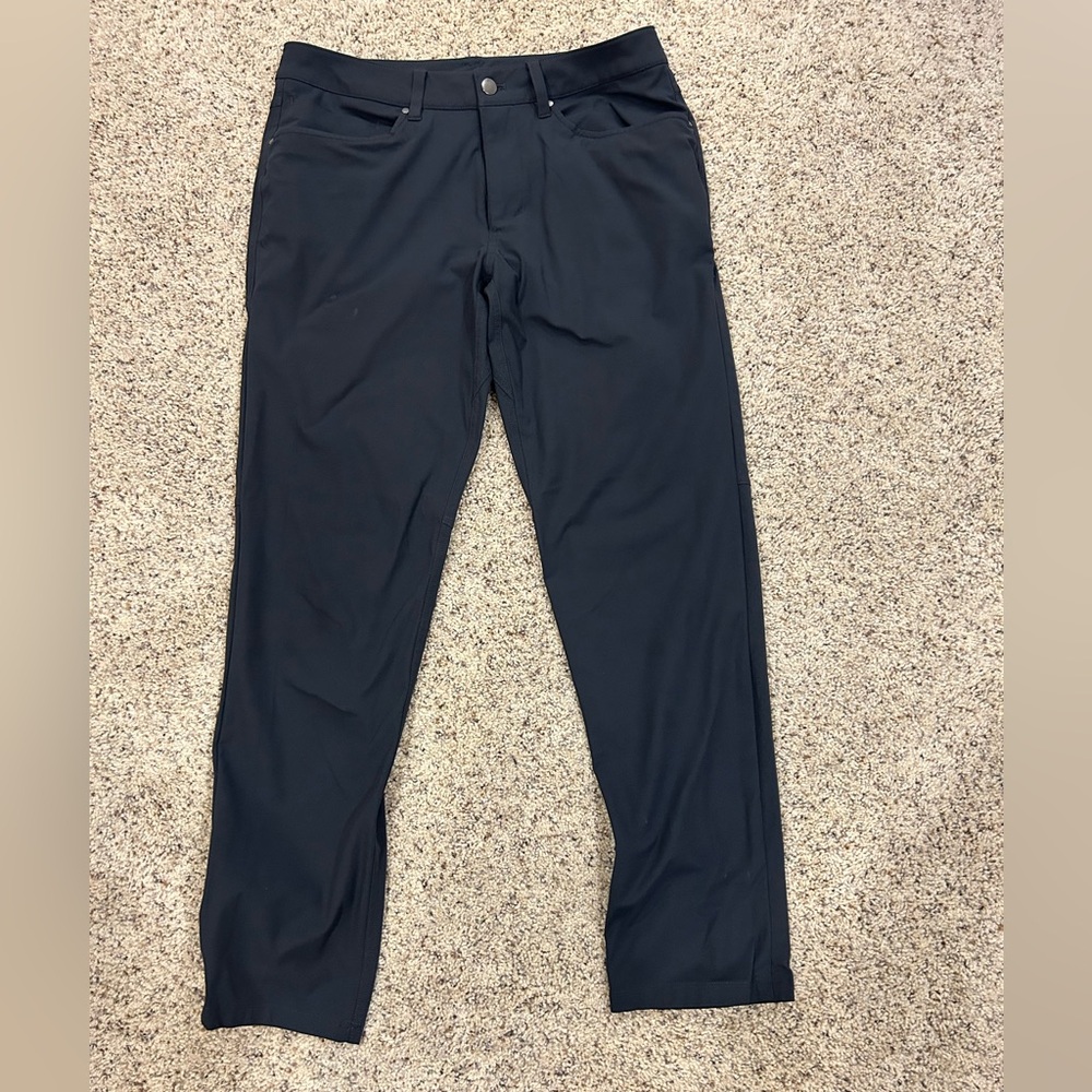 Lululemon - ABC Classic-Fit 5 Pocket Pant 32"L
Warpstreme